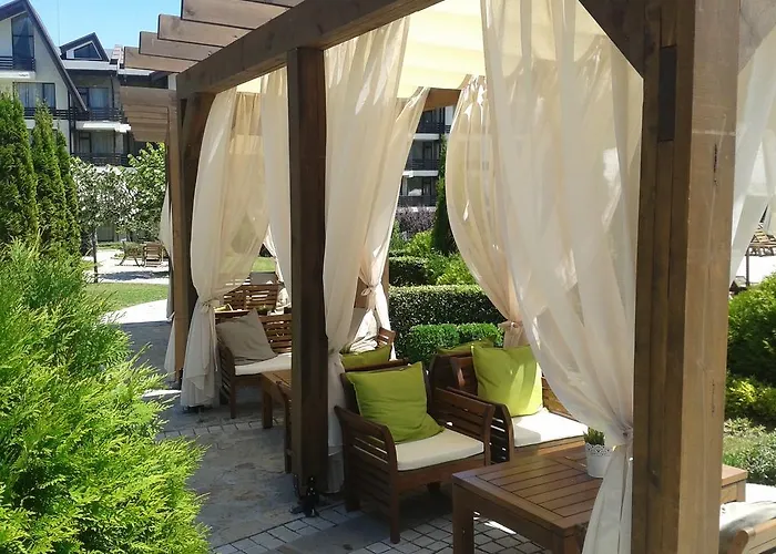 Aparthotel Aspen Golf And 3*