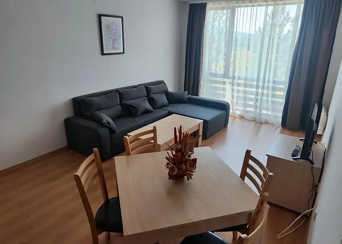 Aparthotel Aspen Golf And