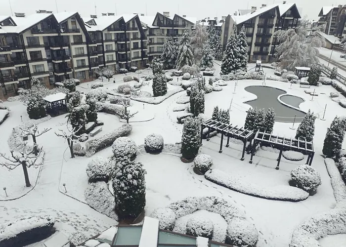 Aparthotel Aspen Golf And 3*