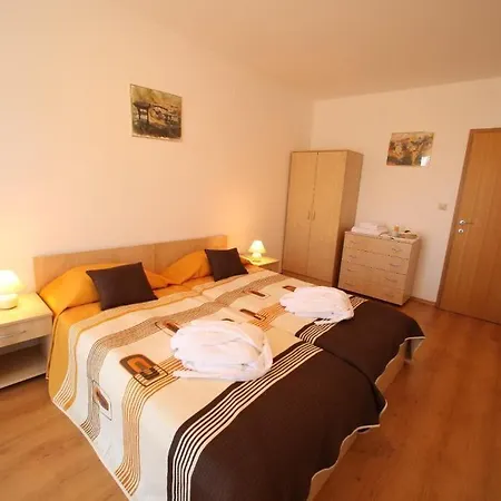 Апарт-готель Aspen Golf And 3*