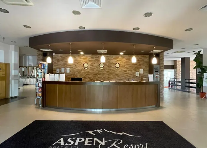 아파트호텔 Aspen Golf And 반스코